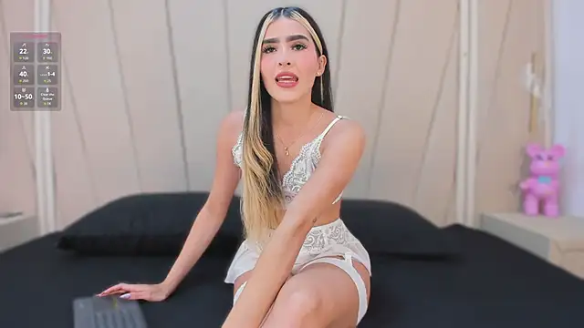 Sofia mercer online show from May 7, 2026, 4:07 am