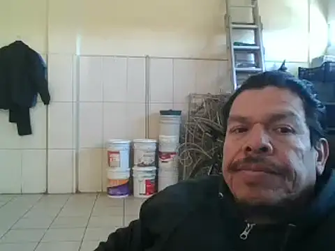 Snapshot of Oskr2024XXX chatting on December 18, 2024, 7:30 pm Oskr2024XXX online show from December 18, 2024, 7:30 pm