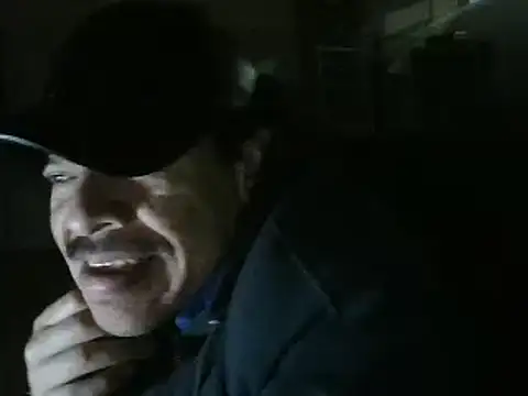 Snapshot of Oskr2024XXX chatting on January 8, 2025, 4:55 am Oskr2024XXX online show from January 8, 2025, 4:55 am