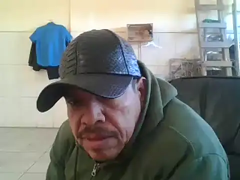 Snapshot of Oskr2024XXX chatting on January 21, 2025, 7:28 pm Oskr2024XXX online show from January 21, 2025, 7:28 pm