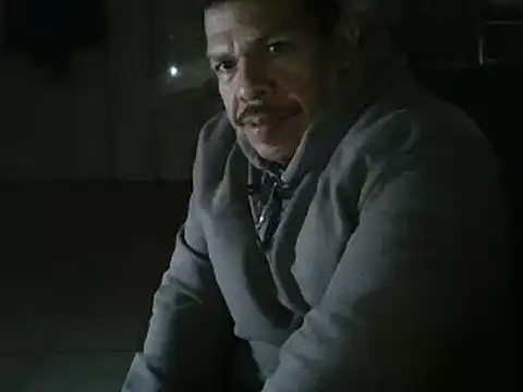 Snapshot of Oskr2024XXX chatting on January 26, 2025, 5:13 am Oskr2024XXX online show from January 26, 2025, 5:13 am