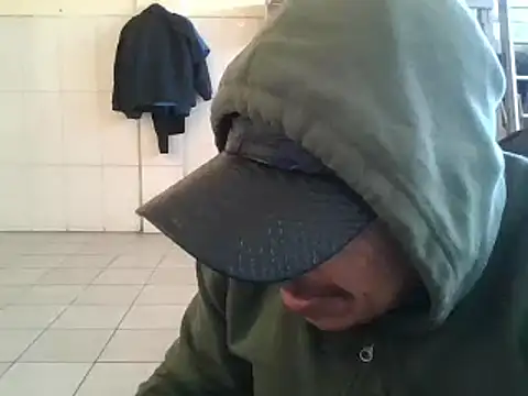 Snapshot of Oskr2024XXX chatting on February 8, 2025, 3:31 pm Oskr2024XXX online show from February 8, 2025, 3:31 pm