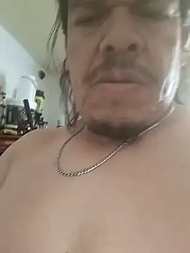 Snapshot of Oskr2024XXX chatting on October 4, 2025, 7:56 pm Oskr2024XXX online show from October 4, 2025, 7:56 pm