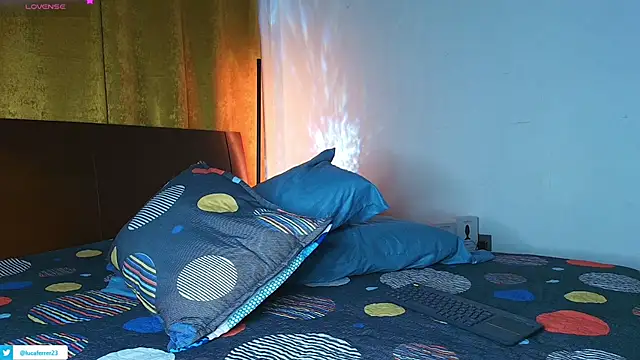 Snapshot of Lucaa_ferrer chatting on June 4, 2026, 1:44 am Lucaa ferrer online show from June 4, 2026, 1:44 am