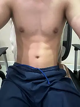 felixox25 online show from April 25, 2026, 5:54 am