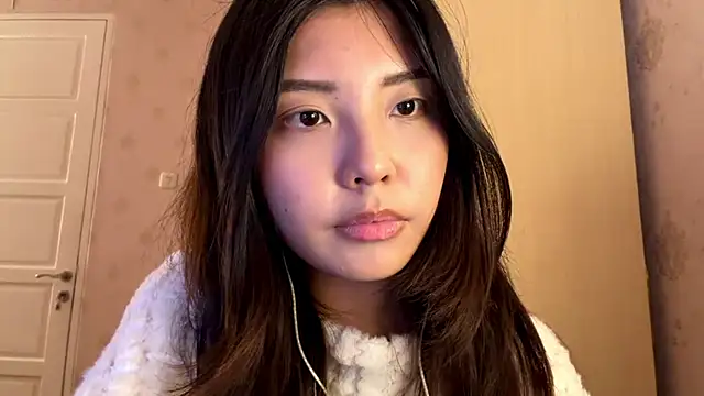 Snapshot of MinnaHannaman chatting on April 16, 2026, 8:37 am MinnaHannaman online show from April 16, 2026, 8:37 am