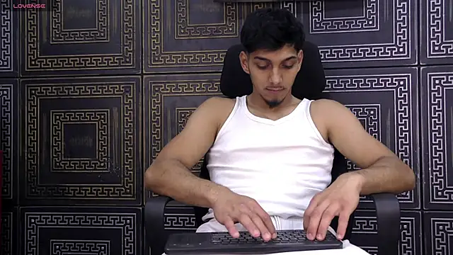 DanteRafaelo online show from May 15, 2026, 4:47 pm