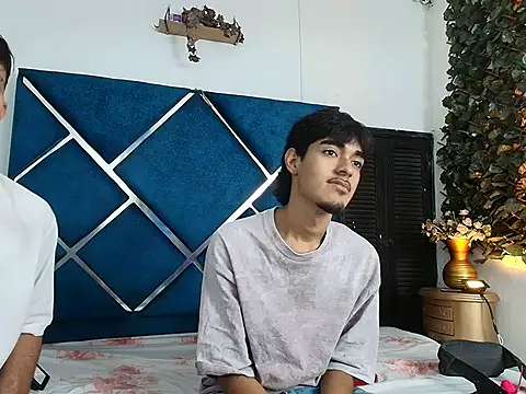 EdwinBoys online show from May 13, 2026, 12:57 pm