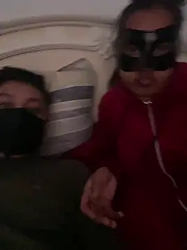 cutequeen11 online show from April 23, 2026, 10:01 pm