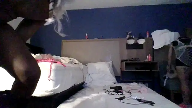 Dicksee Left online show from April 22, 2026, 10:06 am