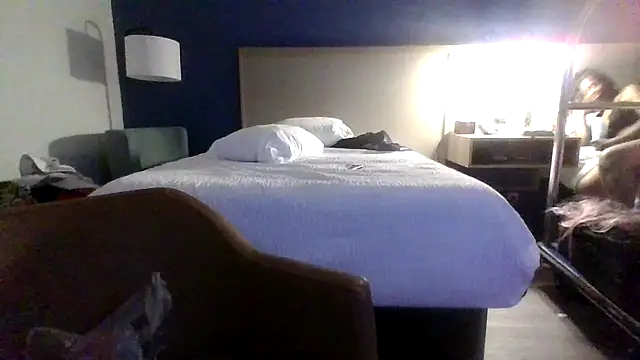 Dicksee Left online show from April 30, 2026, 7:04 am