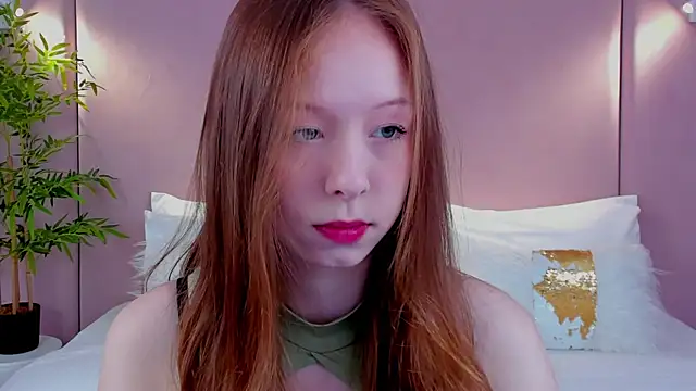 Snapshot of AdeleLang chatting on May 11, 2026, 3:34 am AdeleLang online show from May 11, 2026, 3:34 am