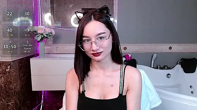 AndreaJohnsons online show from April 26, 2026, 7:50 am