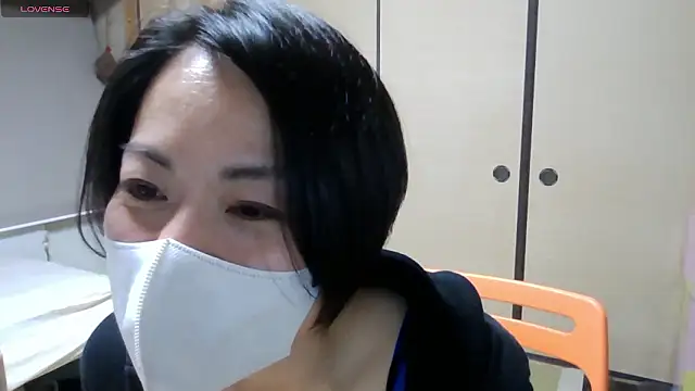 Snapshot of rin2432 chatting on May 15, 2026, 2:13 pm rin2432 online show from May 15, 2026, 2:13 pm