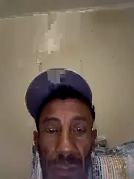 Snapshot of walide400 chatting on June 25, 2026, 4:23 am walide400 online show from June 25, 2026, 4:23 am
