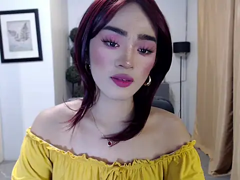 lavandermilk online show from May 5, 2026, 5:54 pm