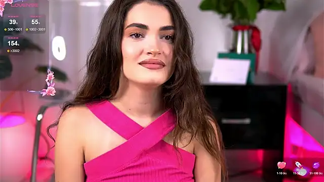 SweetAuraa online show from June 29, 2026, 1:33 pm