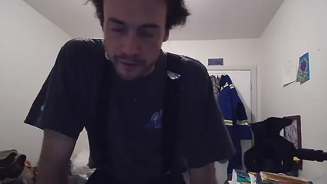 JohnnyMoves online show from May 8, 2026, 1:11 am