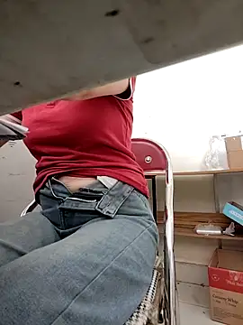 Lynh cute24 online show from April 17, 2026, 7:33 am