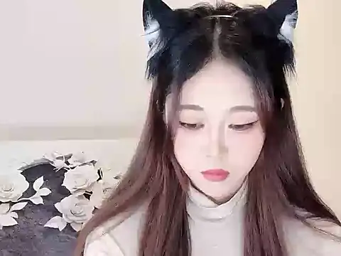 KiKi-011 online show from May 8, 2026, 6:41 am