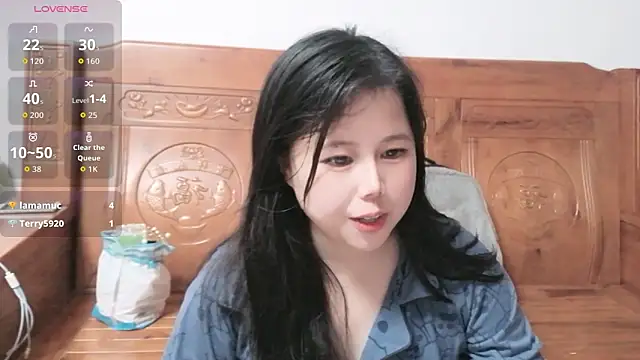 Snapshot of 66-hannah-66 chatting on April 26, 2026, 1:42 pm 66-hannah-66 online show from April 26, 2026, 1:42 pm