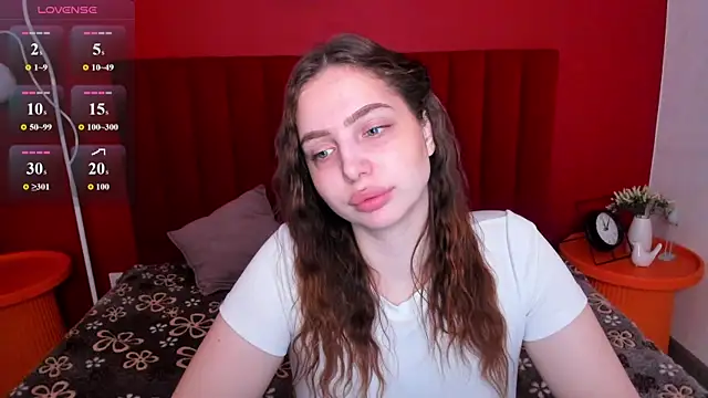 ReneeBlair online show from April 22, 2026, 1:52 am