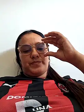 Snapshot of Samanta-42 chatting on May 14, 2026, 1:18 pm Samanta-42 online show from May 14, 2026, 1:18 pm