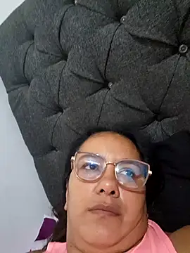 Snapshot of Samanta-42 chatting on June 2, 2026, 10:17 am Samanta-42 online show from June 2, 2026, 10:17 am