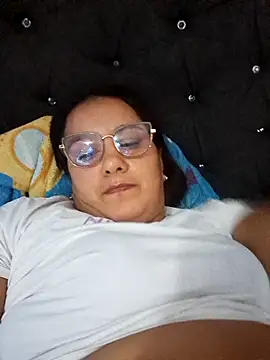 Snapshot of Samanta-42 chatting on June 18, 2026, 2:54 pm Samanta-42 online show from June 18, 2026, 2:54 pm