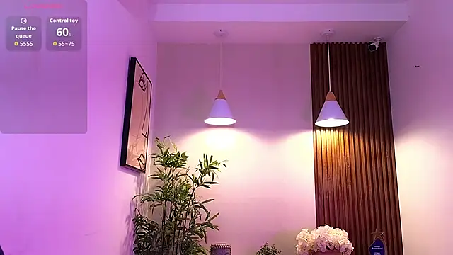 Cherry Vixen  online show from May 25, 2026, 6:47 pm