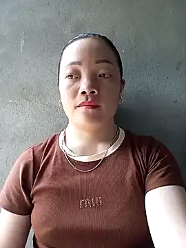 Snapshot of -Anann- chatting on April 21, 2026, 5:58 am -Anann- online show from April 21, 2026, 5:58 am