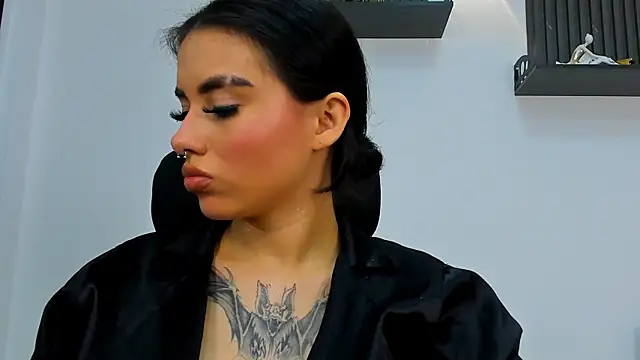 isabella hv online show from July 19, 2026, 2:04 am