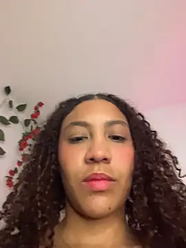 Daphnne Curly online show from April 18, 2026, 5:11 am