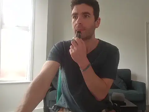 frenchbdmaninlondon online show from May 17, 2026, 11:39 am