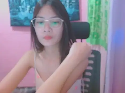 Sweetsexylady19 online show from June 12, 2026, 6:01 am