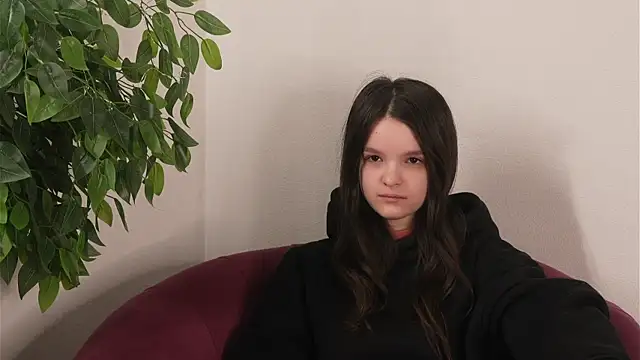 AllieParlett online show from May 1, 2026, 11:37 am