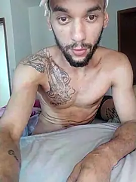 GabrielePedro online show from April 30, 2026, 5:19 pm