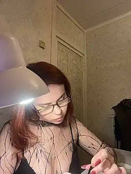 AmyPark  online show from June 17, 2026, 10:21 pm
