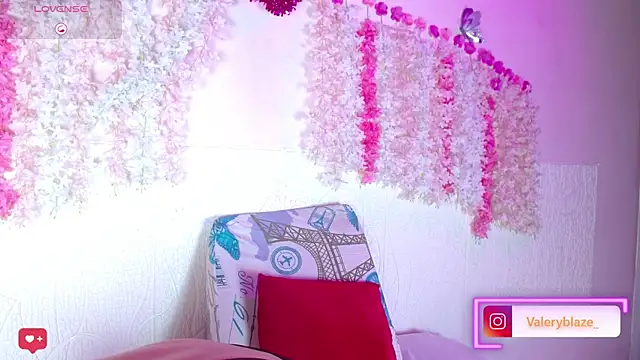 ValeryBlaze  online show from July 16, 2026, 7:09 pm
