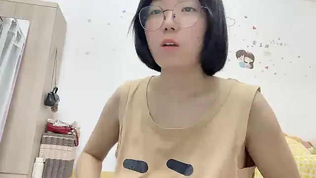 Belle-LL online show from April 29, 2026, 5:30 pm