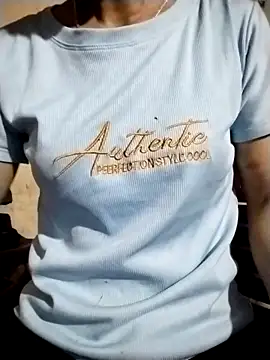 kiss1122 online show from April 21, 2026, 11:49 am