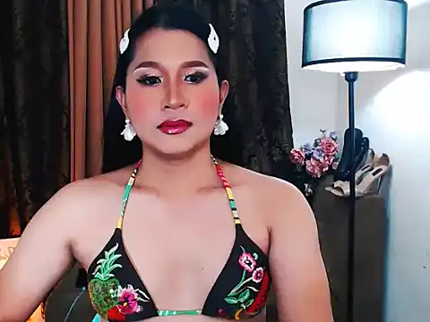 SWEETBELLA69 online show from June 14, 2026, 9:06 pm