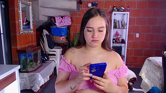 Valerymoon19 online show from May 25, 2026, 3:29 pm