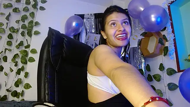 Jennal-Guerrero online show from June 4, 2026, 12:05 am