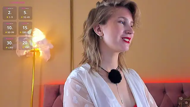 Lilianadaniels online show from June 15, 2026, 1:30 am