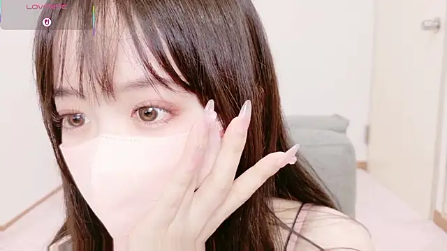 mayu chan  online show from May 19, 2026, 11:49 am