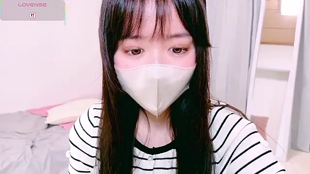 mayu chan  online show from May 23, 2026, 12:20 pm