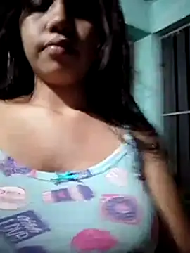 Pervertida15 online show from May 8, 2026, 2:06 am