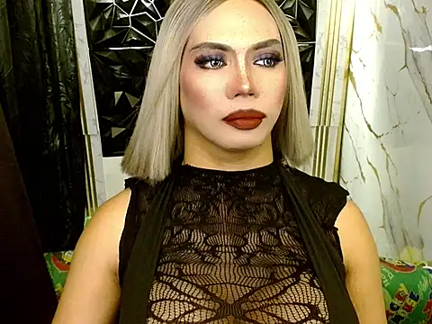Snapshot of Althea_Corvine chatting on May 27, 2026, 12:13 pm Althea Corvine online show from May 27, 2026, 12:13 pm