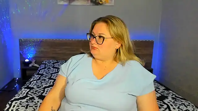 IrenRori online show from May 25, 2026, 6:19 am